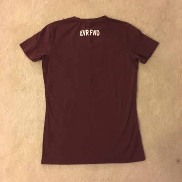 Ever Forward Big Logo Performance Tee MAROON - Picture 2 of 5